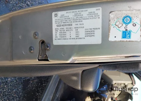 2001 Chevrolet S-10 Ls z USA, uszkodzony, nr VIN 1GCCS14531K109030